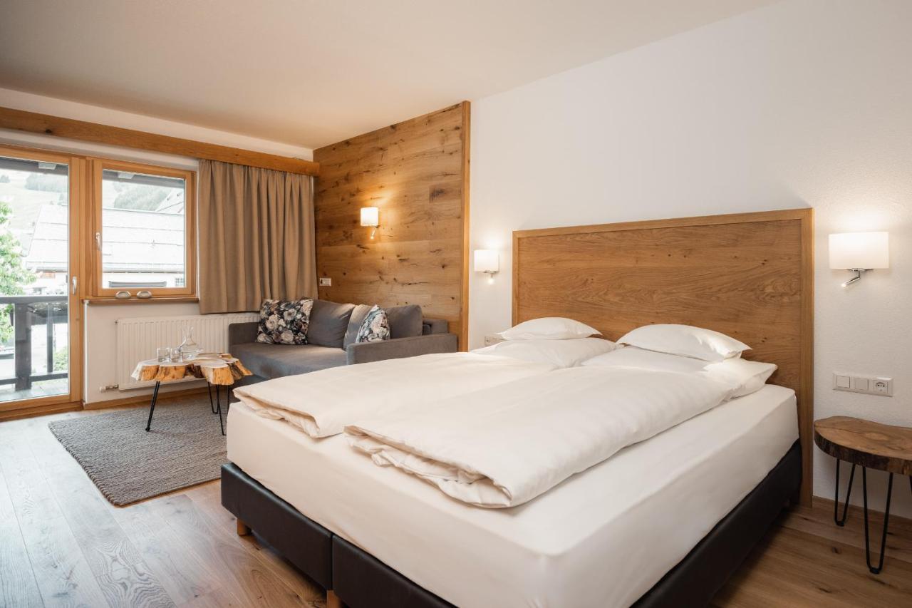 Jochum Hotel Garni Fiss Ngoại thất bức ảnh