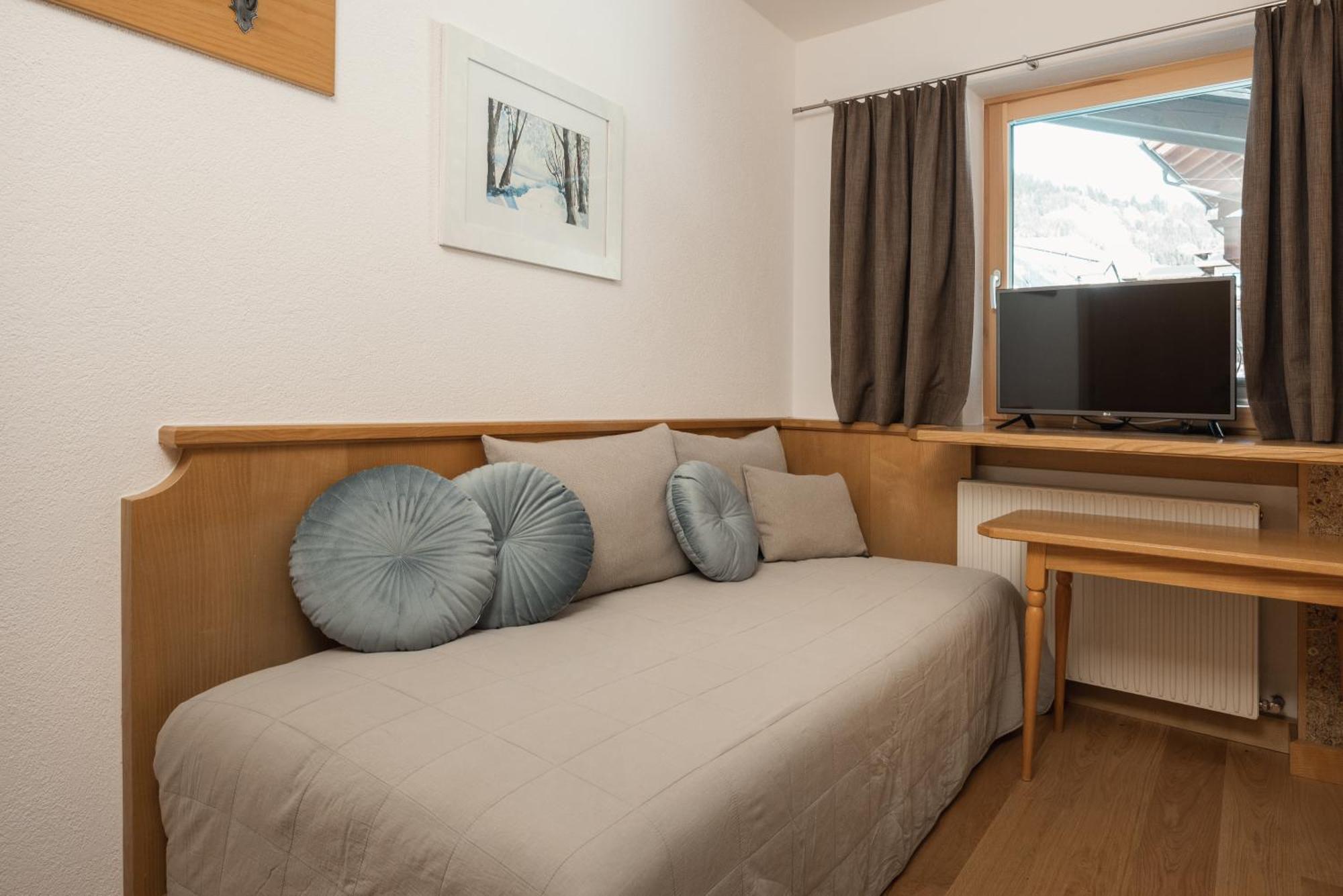 Jochum Hotel Garni Fiss Ngoại thất bức ảnh